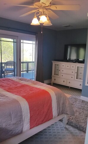 6 bedrooms, WiFi, bed sheets