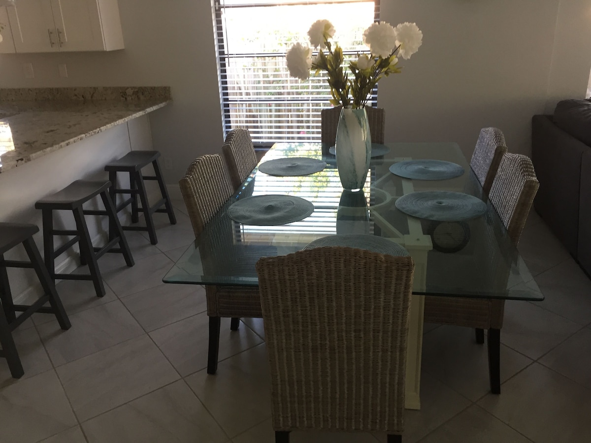 Photo 17 of Naples Pool Home, Walk to Vanderbilt Beach & Mercato