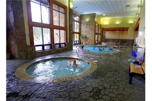 Pool - Breckenridge One Bedroom: Easy Access to Slopes (Breckenridge)
