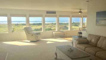 Smart-tv, dvd-spelare och ett filmbibliotek