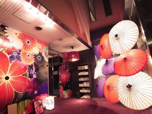 Lobby - Abaredanuki no Onibukuro (Osaka)