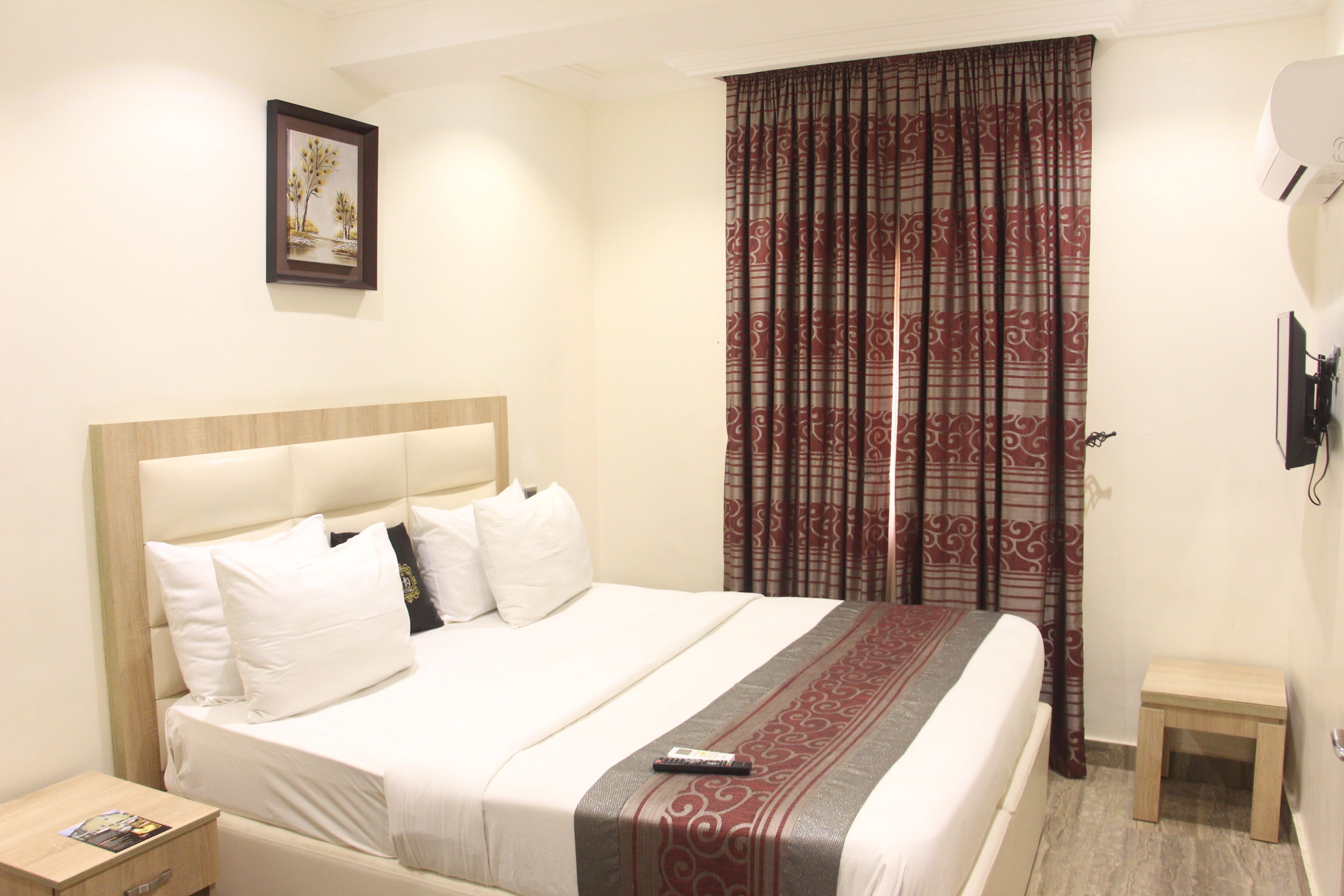 Wi-Fi gratuit, draps fournis