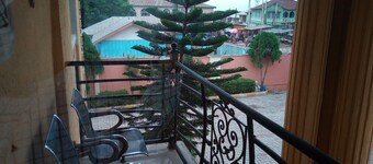 Joybam Hotel and Events Center Ososami