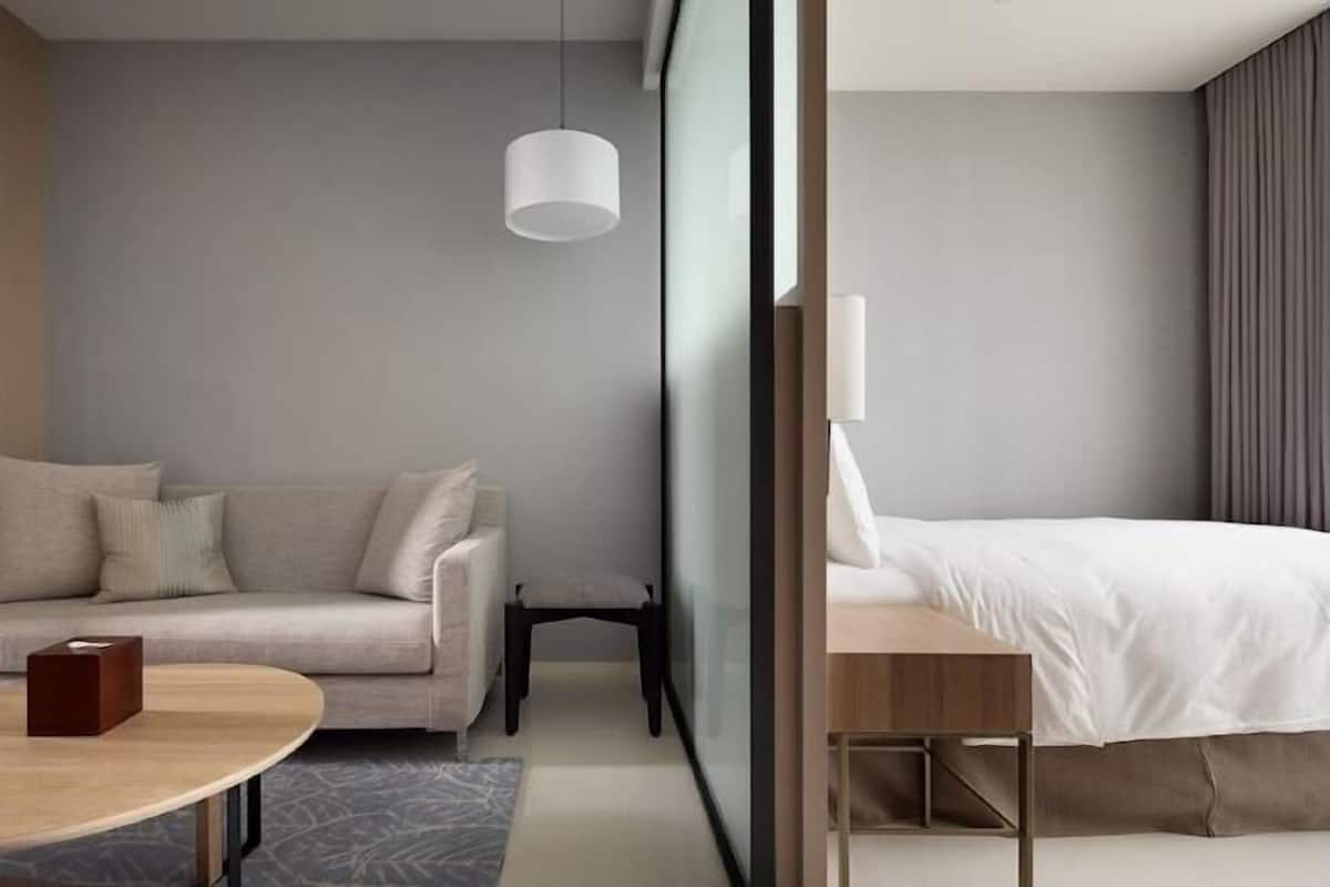 1 bilik tidur, peralatan tempat tidur premium, gebar bulu kapas