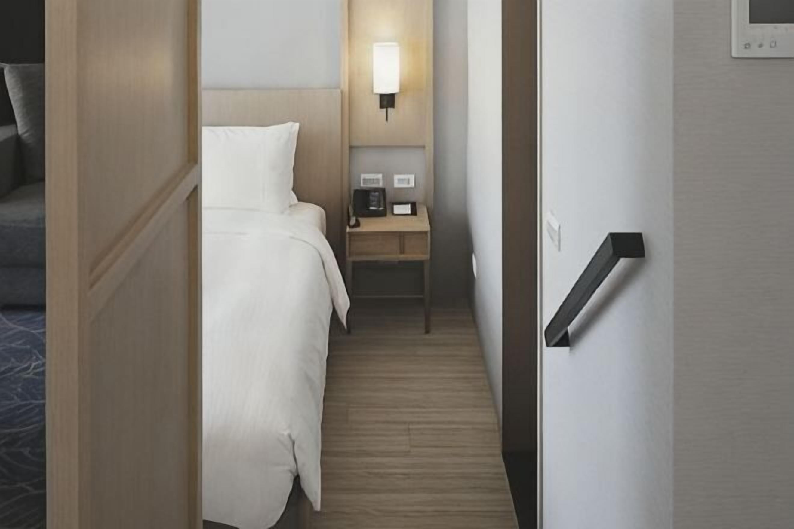 Hochwertige Bettwaren, Daunenbettdecken, Zimmersafe