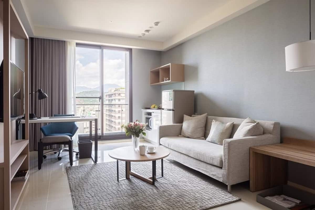 family suite, 2 bedrooms | 1 bedroom, premium bedding, down duvets, in-room safe