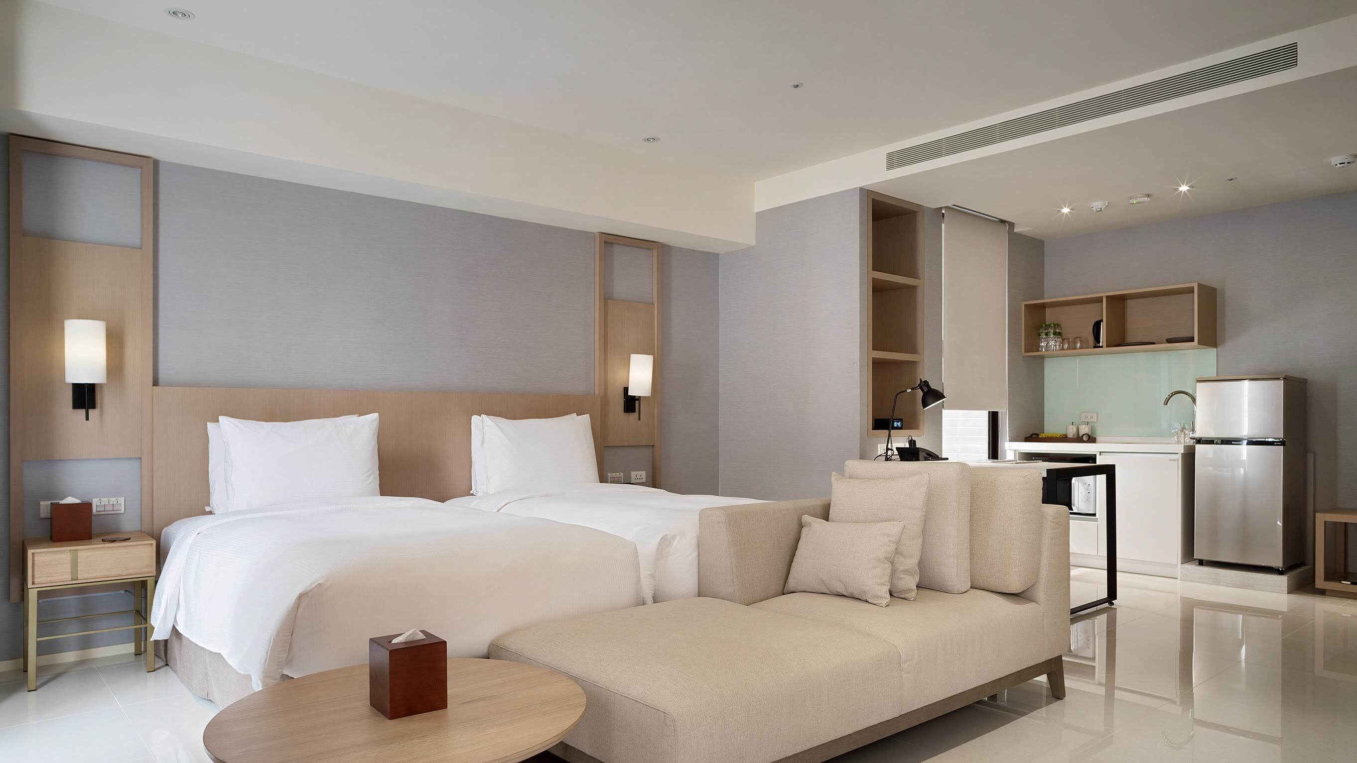 basic twin room | 1 bedroom, premium bedding, down duvets, in-room safe