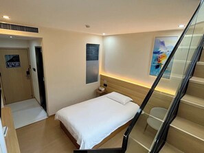 家庭開放式套房 | 書桌、遮光窗簾/窗簾、隔音、免費 Wi-Fi