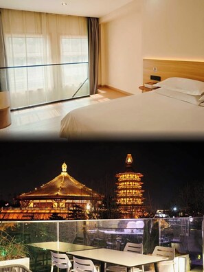 Signature Double Room | Desk, blackout drapes, soundproofing, free WiFi - Once Artistic Inn (Luoyang)