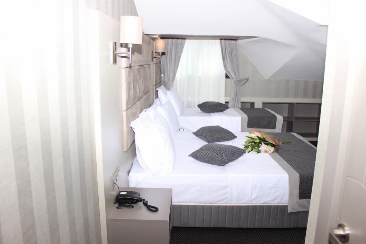 Comfort Twin Room