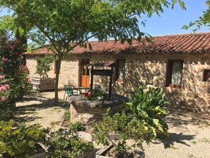 Garden - La Raymondiere (Vernoux-en-Gatine)