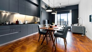 Lägenhet Deluxe - 1 sovrum - terrass | Matservice på rummet