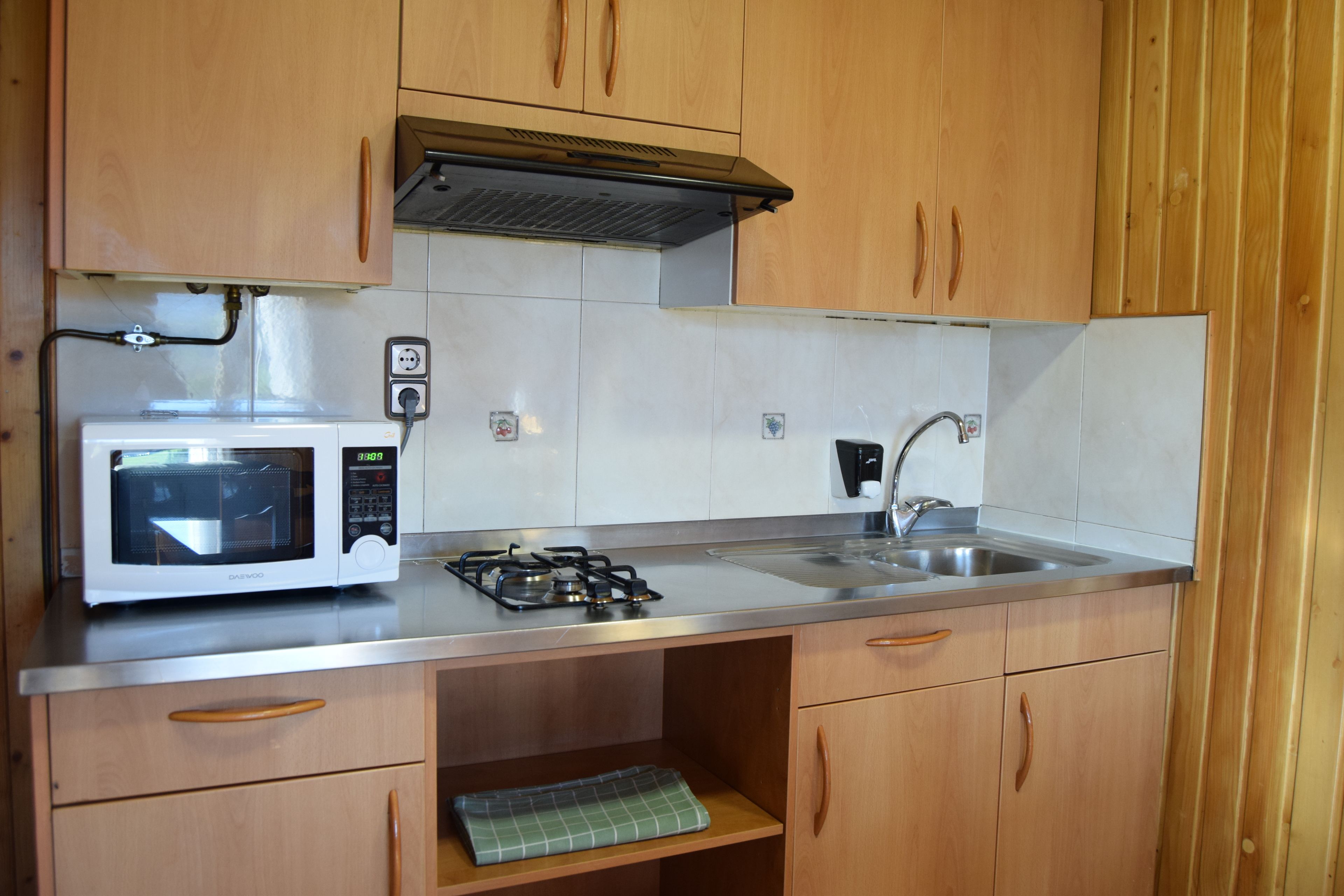 bungalow, 2 bedrooms (4-6 adults) | 1 bedroom, in-room safe, desk, soundproofing