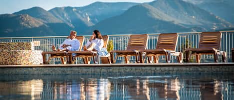 Indoor pool, outdoor pool, pool loungers