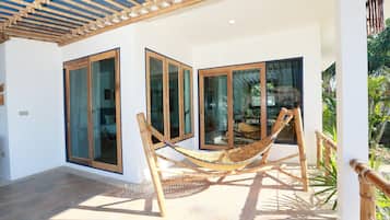 Villa - mot vattnet | Balkong