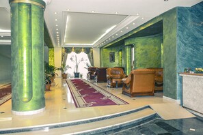Khu tiếp khách ở sảnh