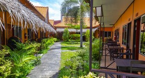 إطلالة على الحديقة