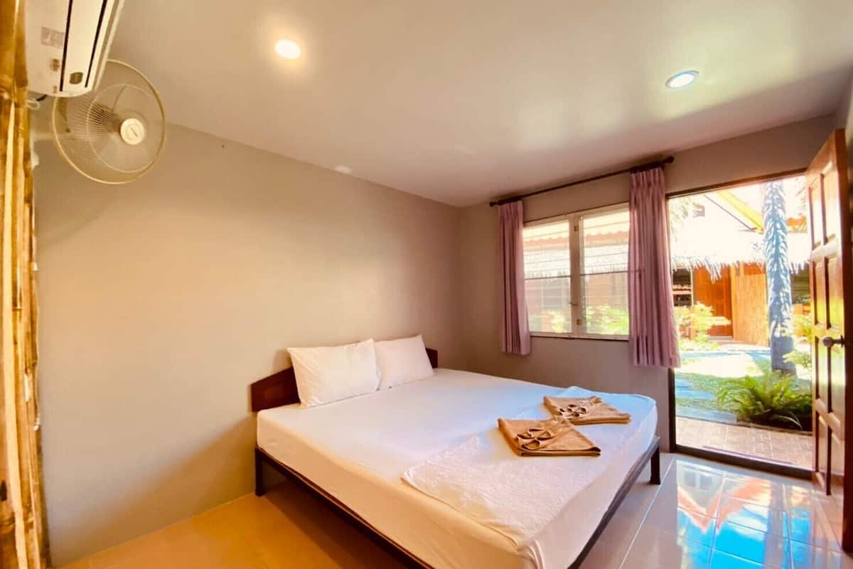 Standard Double - Air Conditioning | Con stile personalizzato, con arredamento individuale, una scrivania
