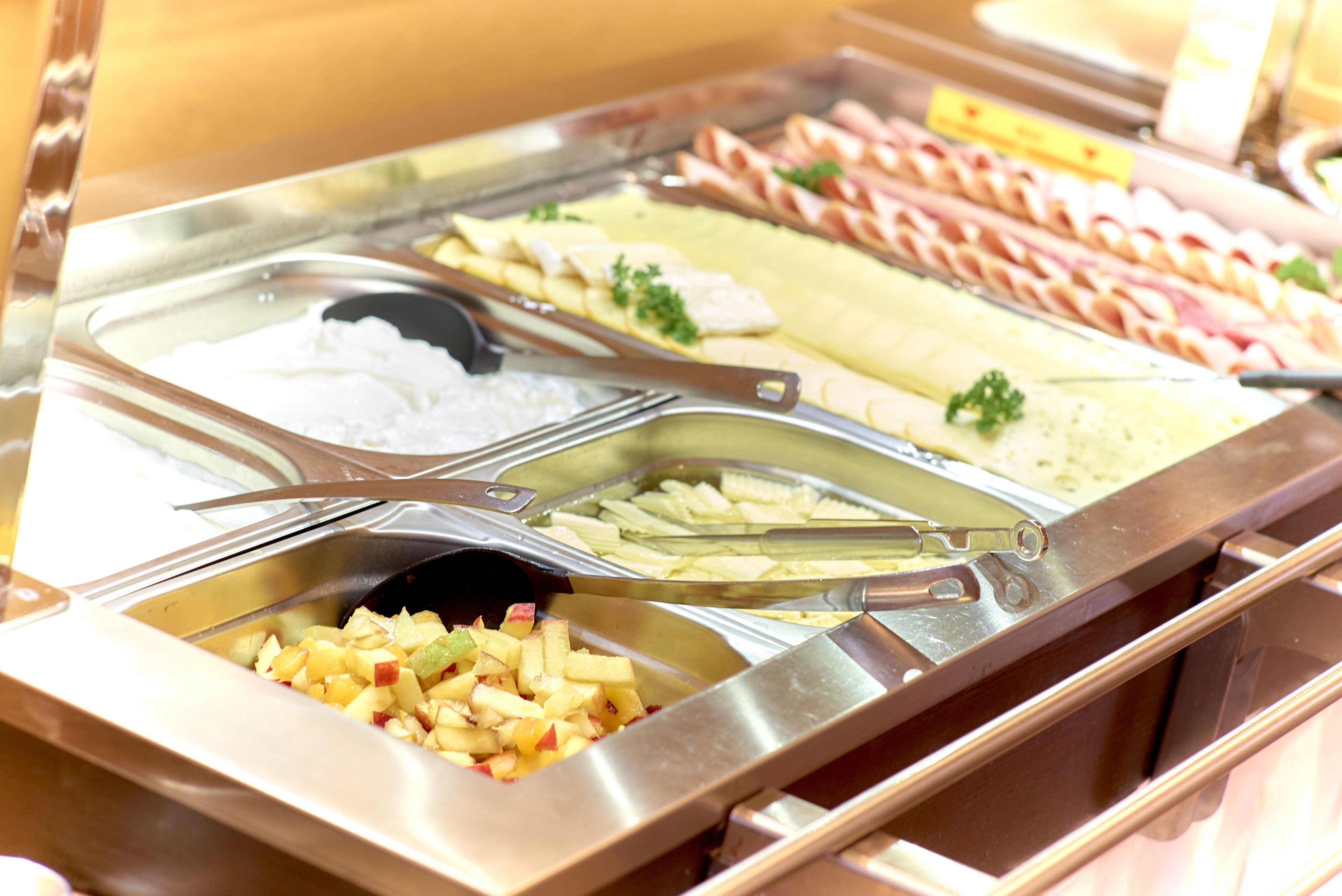 daily buffet breakfast (eur 9 per person)