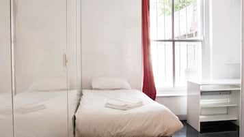 Superior Studio, Private Bathroom (Studio Flat 5) | 1 bedroom