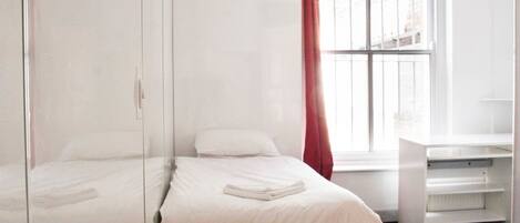 Estudio superior, baño privado (Studio Flat 5) | 1 dormitorio