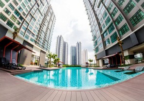 Outdoor pool - Conezion Putrajaya by SYNC (Serdang)