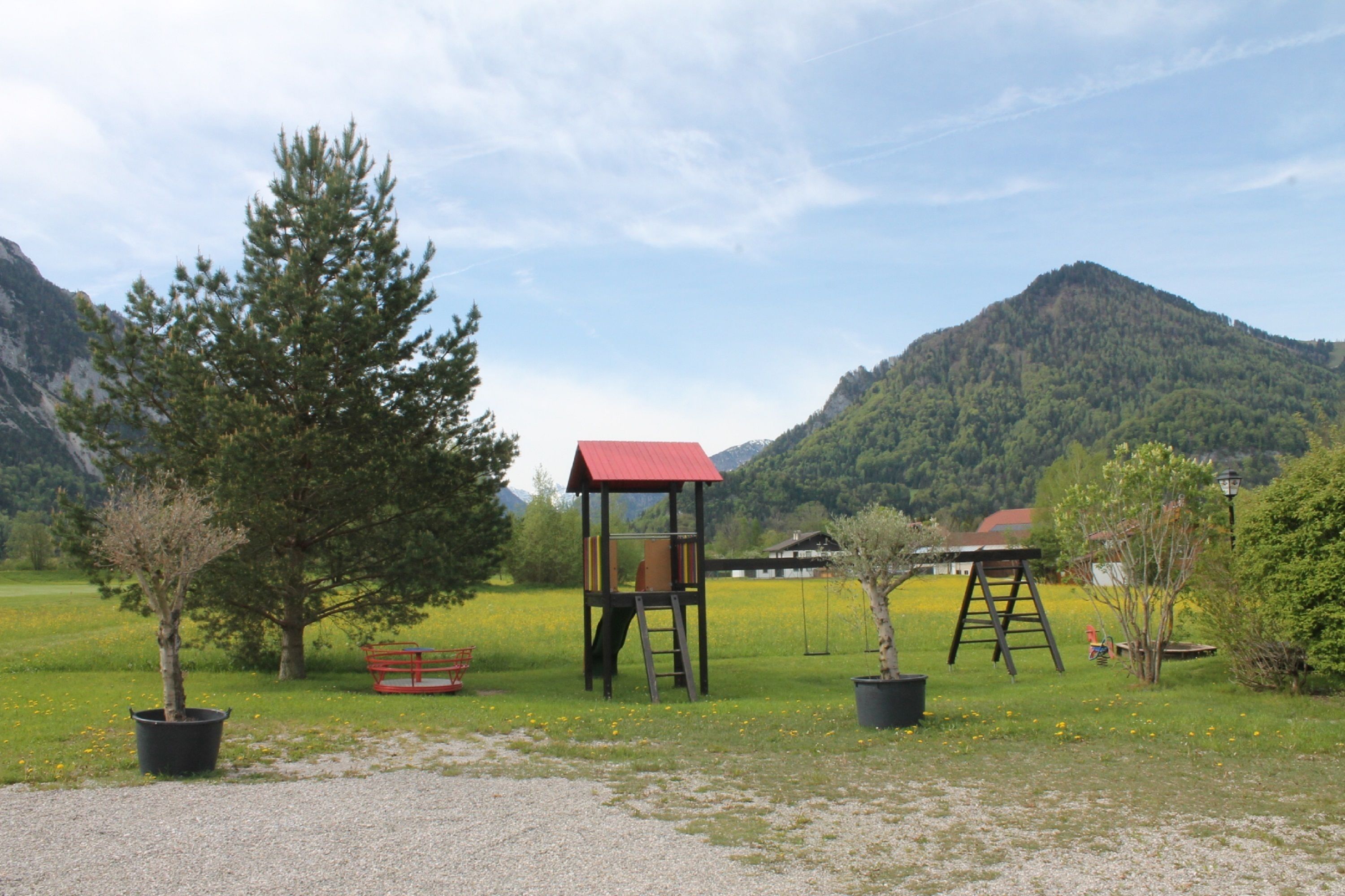 children’s play area – outdoor