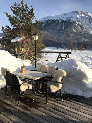 Terrace/patio - DEVA Hotel Restaurant Fischerwirt (Ruhpolding)