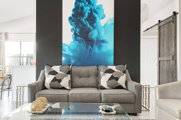 Smart TV, offices