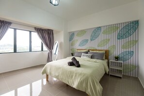 Apartment, 3 Bedrooms | 3 bilik tidur, seterika/papan seterika, Wi-fi percuma, cadar katil