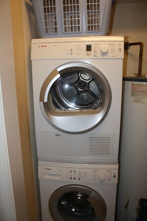 Interior - Close to Appalachian State University Campus: boone permit#224-0015 (Boone)