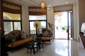 Lobby sitting area