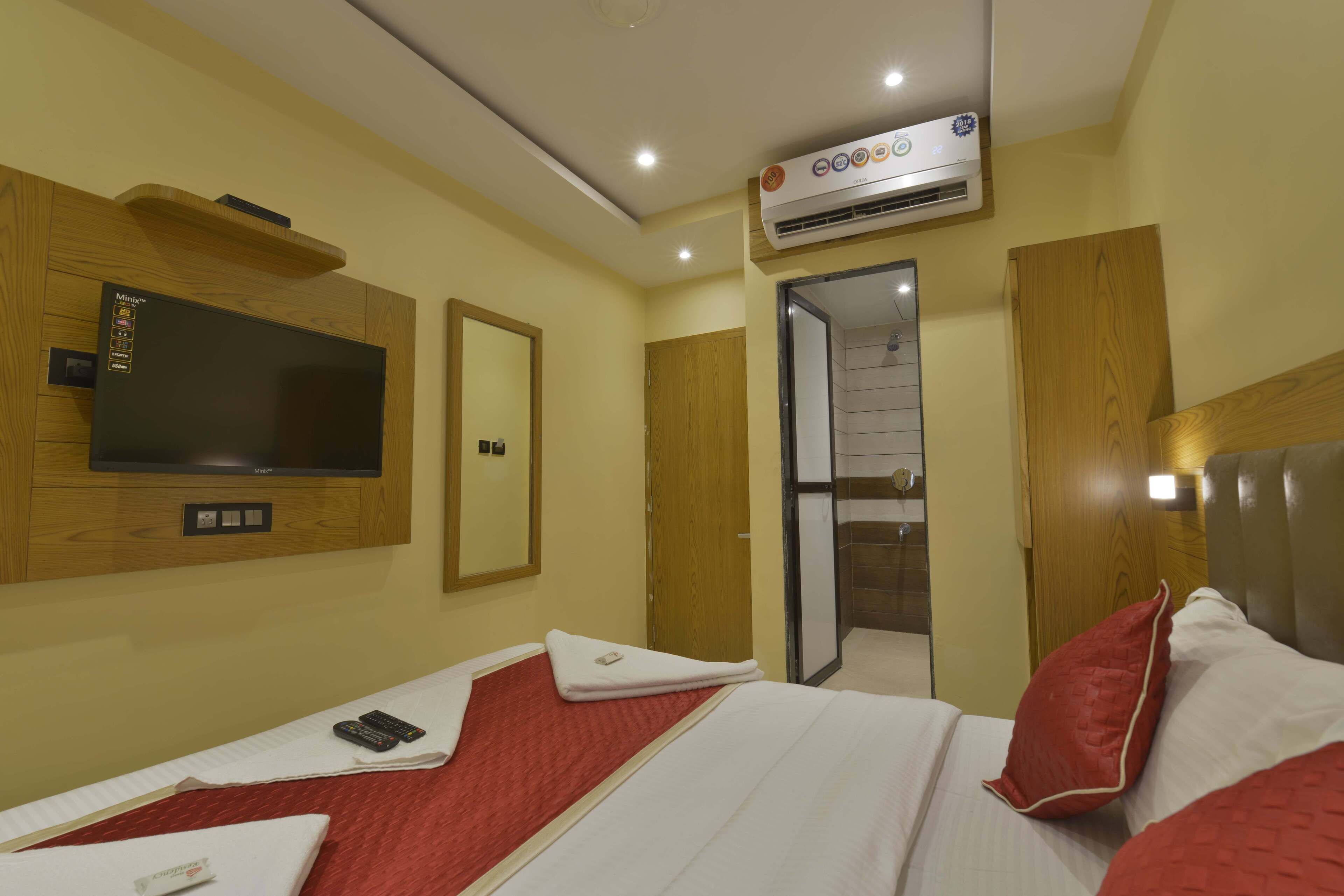 Photo - Hotel Residency Park Near Masjid Rly Station South Mumbai