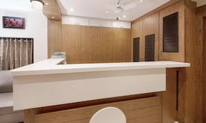 Lobby - Hotel Residency Park (Mumbai)