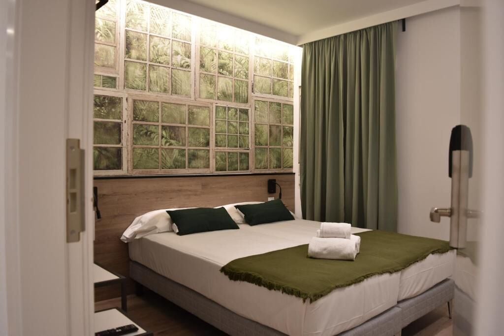 Classic Twin Room, 1 Bedroom | Egyptian cotton sheets, premium bedding, down comforters