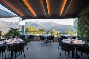 Breakfast, lunch, dinner served; Mediterranean cuisine - A Piattatella (Monticello)