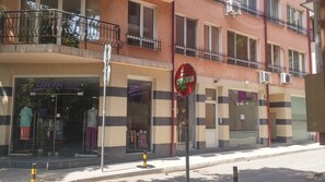 Property entrance - Studio Central Square (Plovdiv)