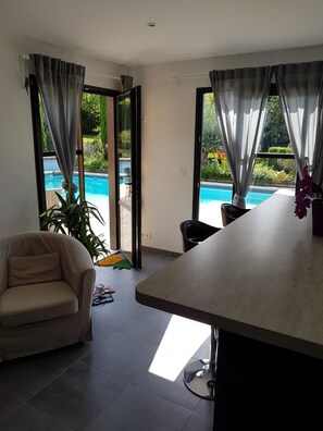 复式房 | 隔音、免费婴儿床、床单