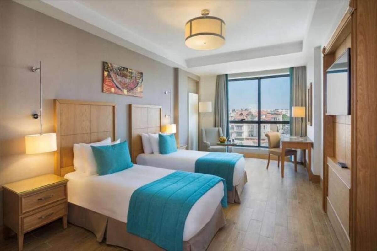 Phòng 2 giường đơn Superior | Bộ đồ giường cao cấp, minibar với thức uống miễn phí