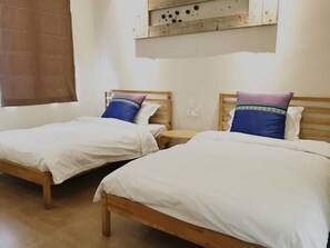 Wifi gratis y ropa de cama