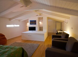 1 habitación, minibar, caja de seguridad en la habitación y escritorio 