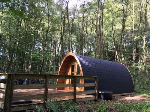 Broomhills Farm River Eco Pods