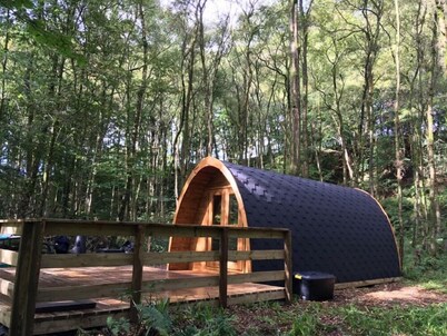 Broomhills Farm River Eco Pods