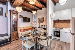 Apartment, 1 Bedroom | Living area