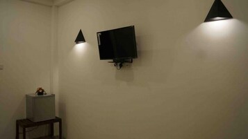 Standard Double Room | Room amenity