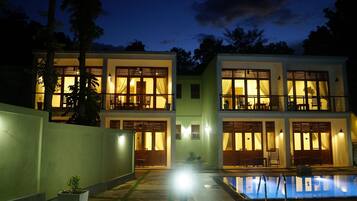 Front of property – evening/night