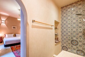 In-room safe, individually decorated, individually furnished - Riad Adrar (Marrakech)