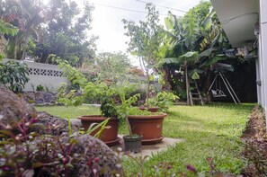Garden - R&G Justlikehome Apartments (Quatre Bornes)
