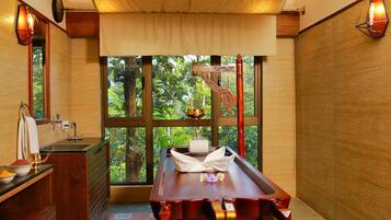 Ayurvedic treatments, 2 treatment rooms