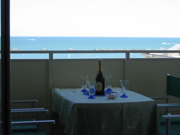 Apartment, 3 Bedrooms | Balcony - Miramare (Cesenatico)